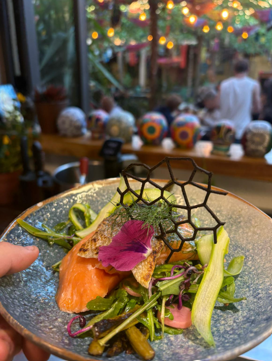 O tapas'oif, La Placette